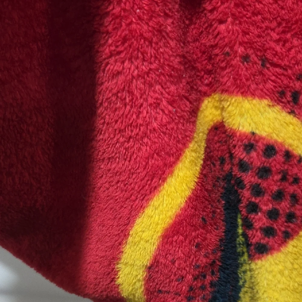 DC Comics Superhero Emblem Throw Blanket